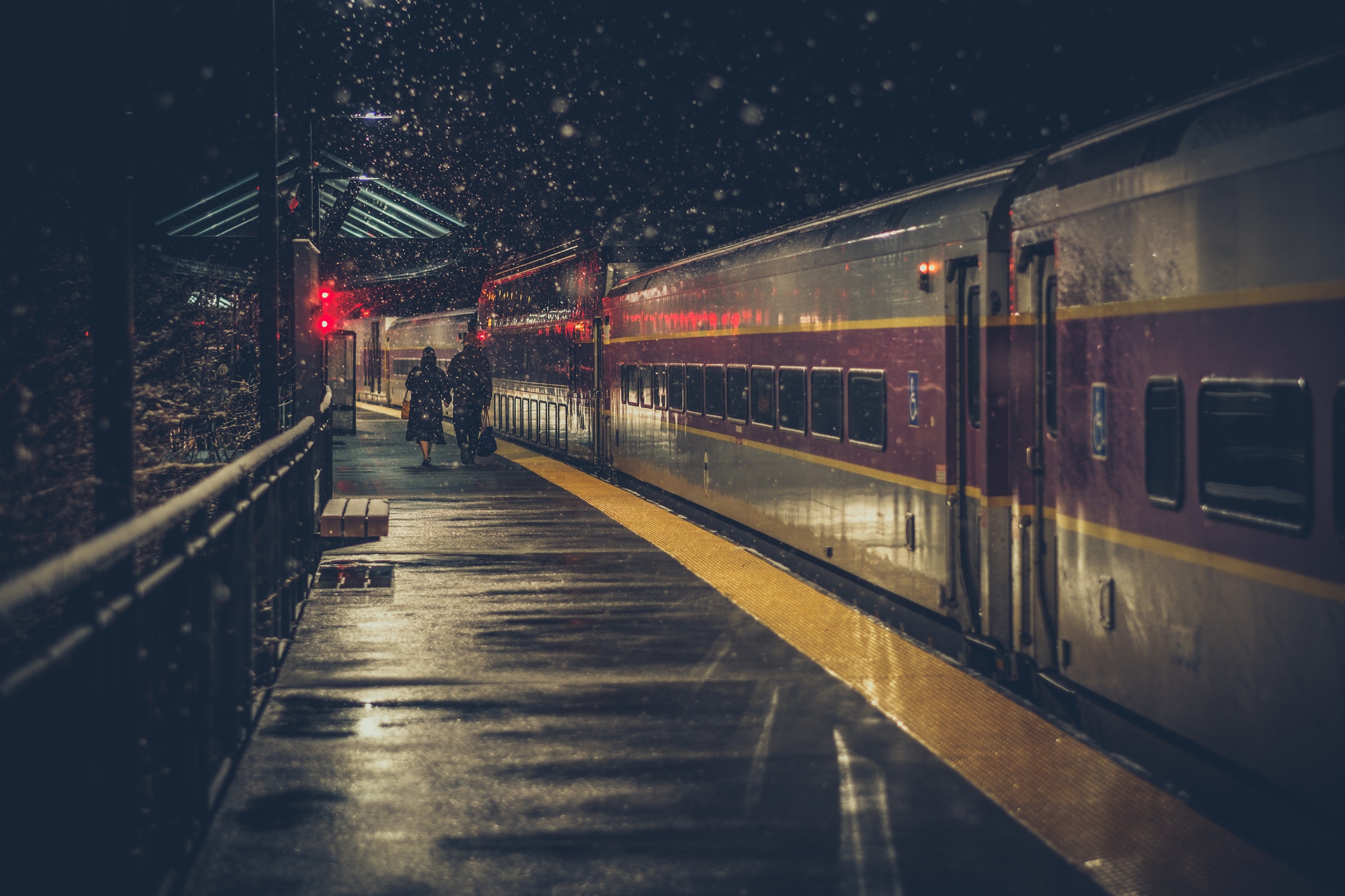 Polish farewells — saying goodbye at a train station by Osman Rana