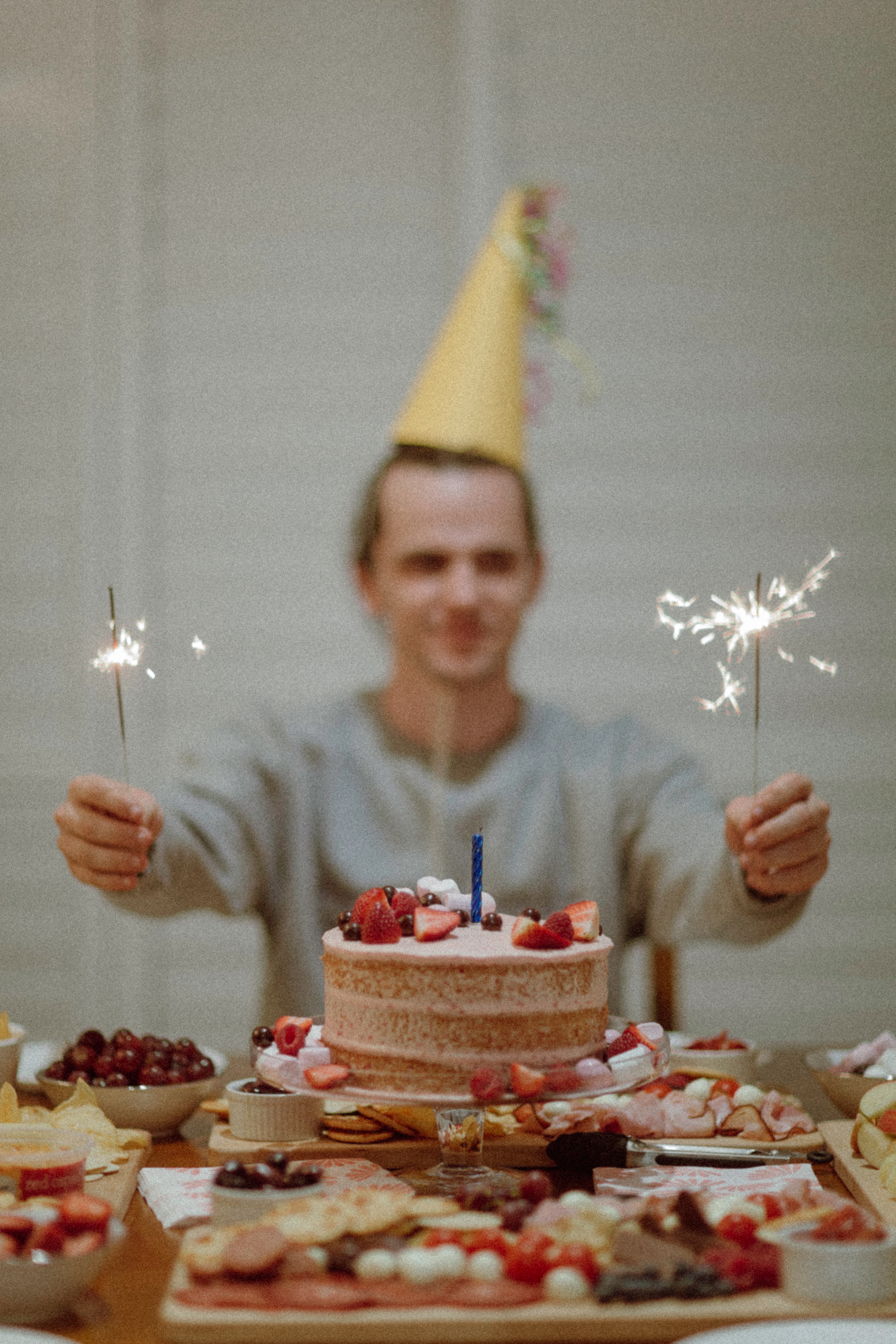 How to Say Happy Birthday in Spanish - Useful Phrases and Traditions