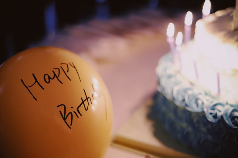 How to Say “Happy Birthday” in Italian